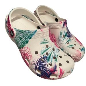 Brand new Crocs Classic Cuber Beach Clog